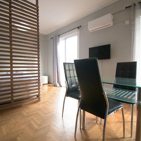 Central Cozy Flat ! Apartment Athens Luaran gambar