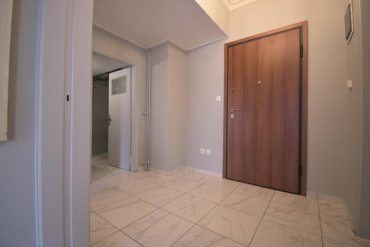 Central Cozy Flat ! Apartment Athens Luaran gambar