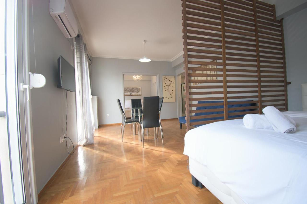 Central Cozy Flat ! Apartment Athens Luaran gambar