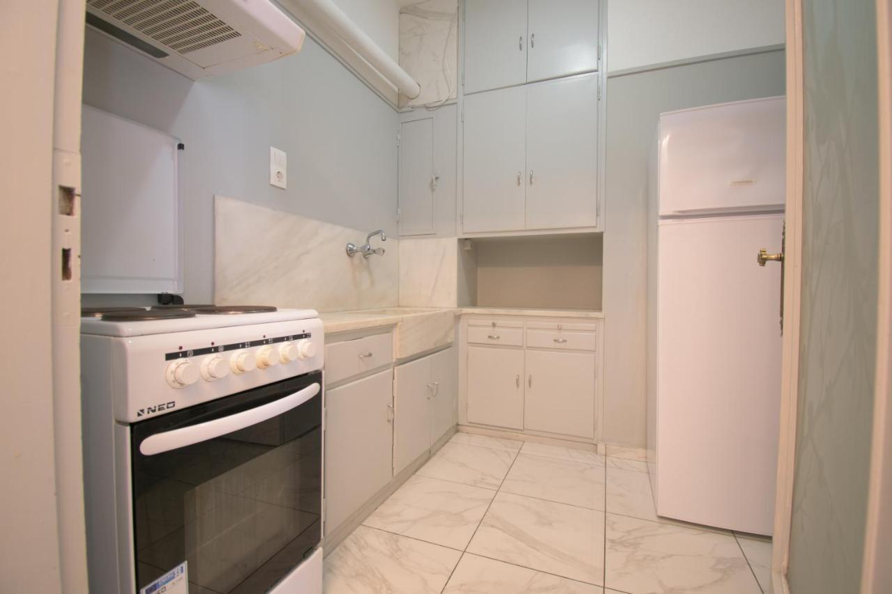 Central Cozy Flat ! Apartment Athens Luaran gambar