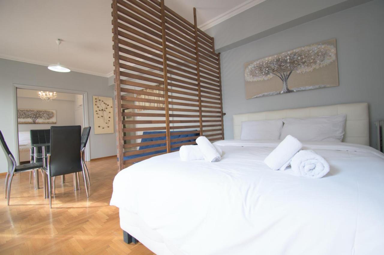 Central Cozy Flat ! Apartment Athens Luaran gambar